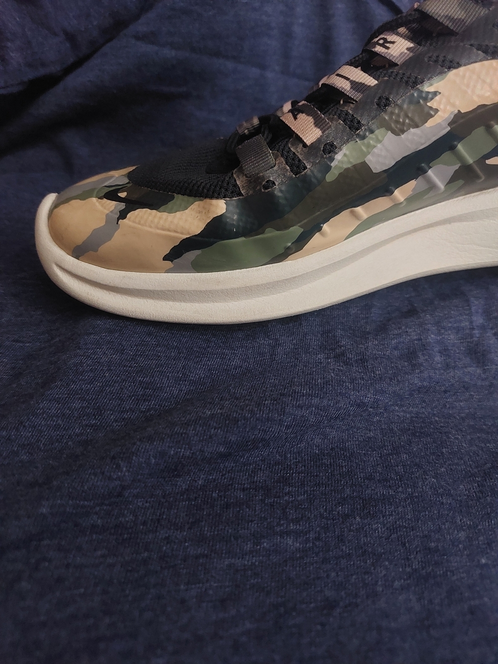 Nike Air Max Women's Camo Print Athletic Shoes in Black and Olive Sz 8 - Picture 7 of 16